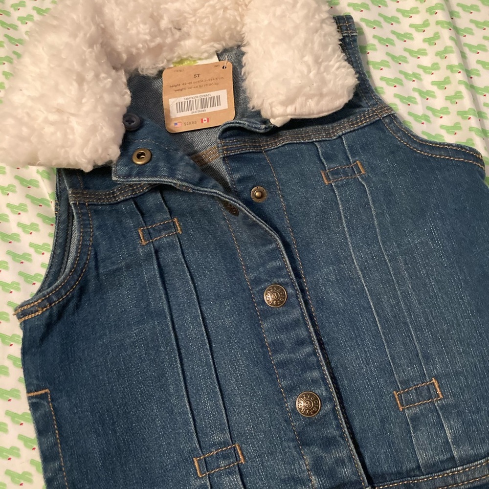 BNWT vest